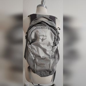 Osprey Hiking backpack with pocket for bladder unisex